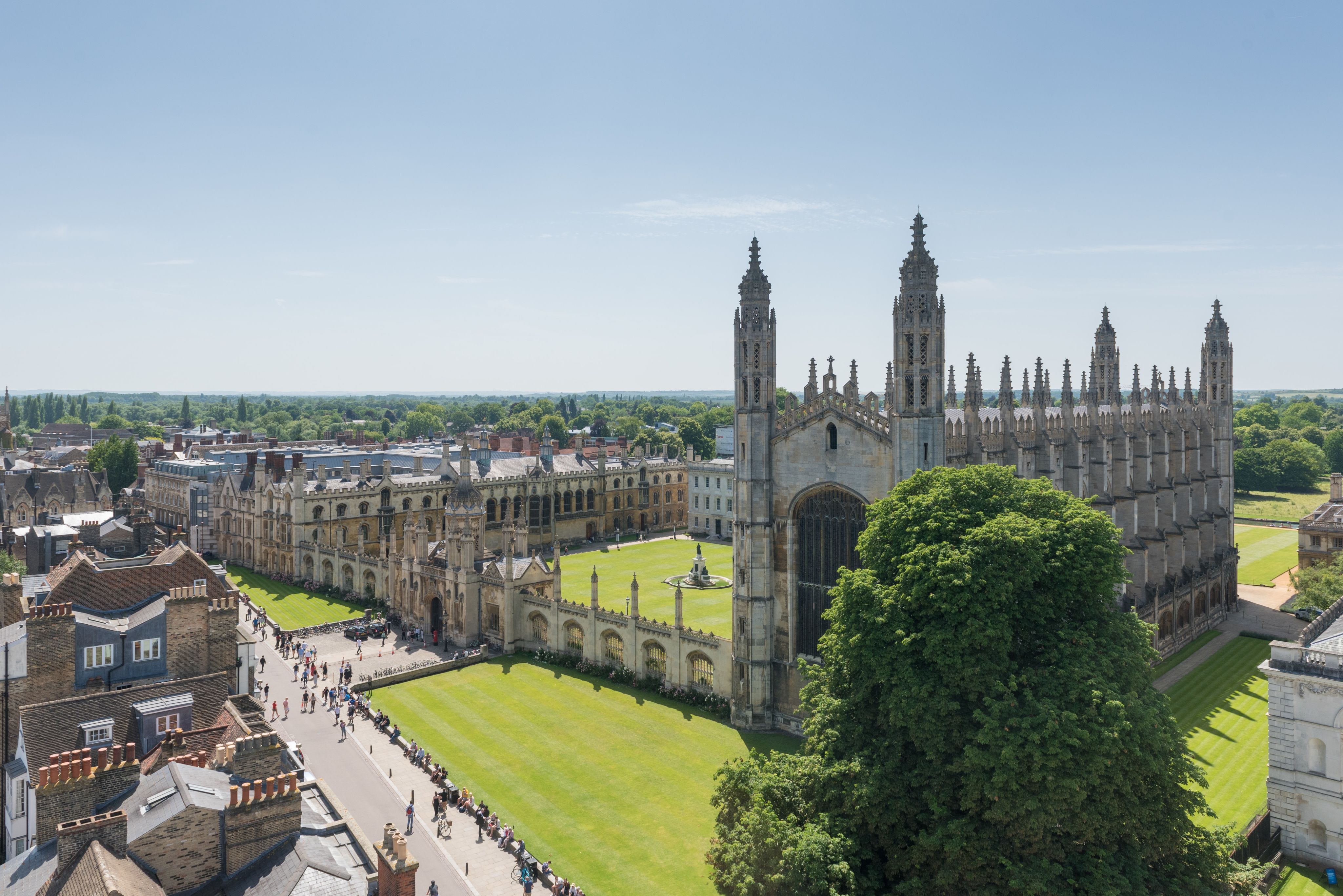 Picture of King's College Chapel at the University of Cambridge.